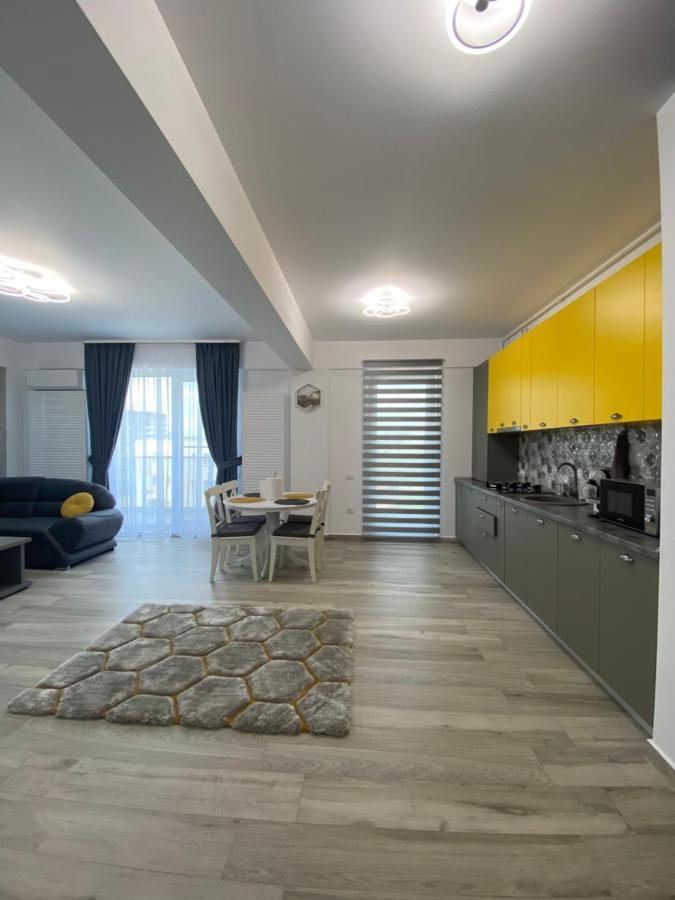 Alemar Sunny Apartment Năvodari Екстериор снимка