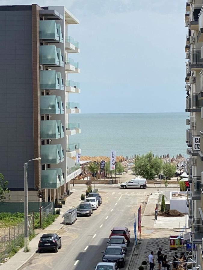 Alemar Sunny Apartment Năvodari Екстериор снимка